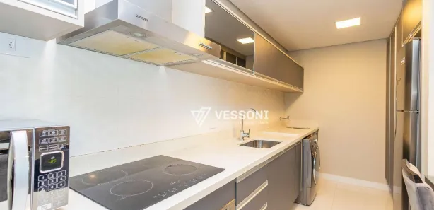 Apartamento com 2 Quartos para alugar, 60m² no Centro, Curitiba