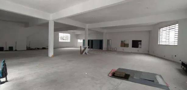 Prédio Inteiro para alugar, 810m² no Jaguaré, São Paulo