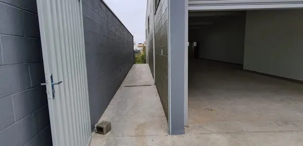 Galpão / Depósito / Armazém à venda, 200m² no Residencial Vila dos Eucaliptos, Salto