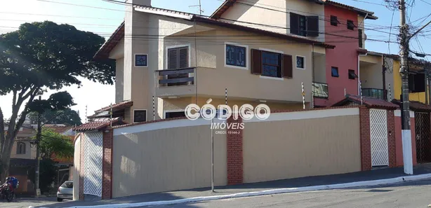 Sobrado com 3 Quartos à venda, 164m² no Jardim Vila Galvão, Guarulhos