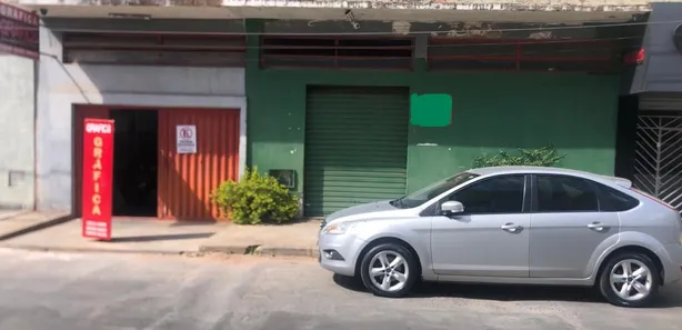 Loja / Salão / Ponto Comercial à venda, 170m² no Centro, Montes Claros
