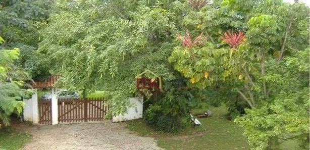 Fazenda / Sítio / Chácara com 3 Quartos à venda, 300m² no Chácara Marambaia, Caçapava