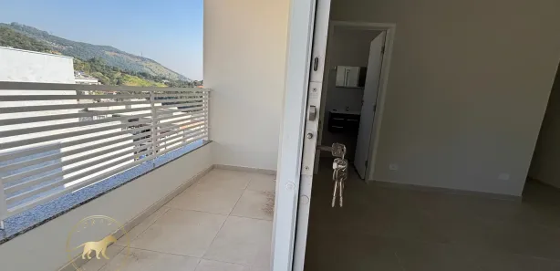 Sobrado com 3 Quartos à venda, 109m² no Laranjeiras, Caieiras