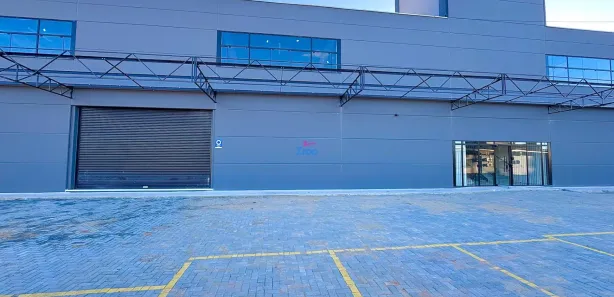 Galpão / Depósito / Armazém para alugar, 300m² no Do Salto, Blumenau