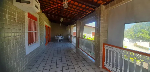 Sobrado com 5 Quartos à venda, 230m² no Carapibus, Conde