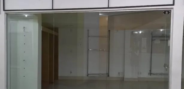 Loja / Salão / Ponto Comercial à venda, 78m² no Comercial, Resende