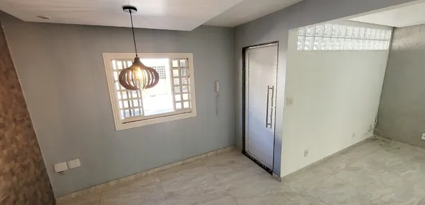 Casa com 2 Quartos à venda, 80m² no Comendador Soares, Nova Iguaçu