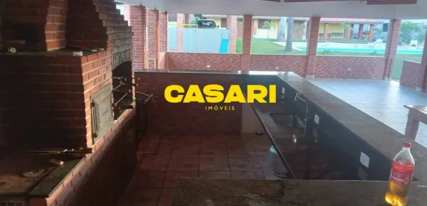 Fazenda / Sítio / Chácara com 4 Quartos à venda, 350m² no Fazenda Castelo, Boituva