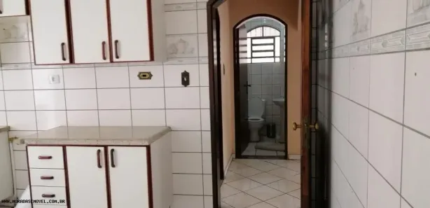 Sobrado com 5 Quartos à venda, 250m² no Jardim Elizabeth, São Paulo