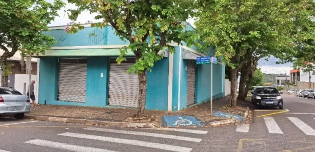 Loja / Salão / Ponto Comercial à venda, 480m² no Centro, Jaguariúna