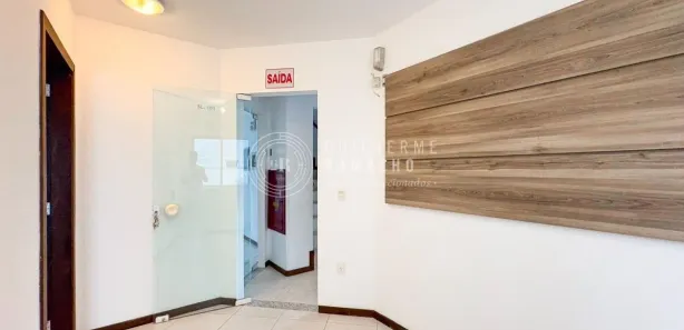 Loja / Salão / Ponto Comercial à venda, 100m² no Nações, Balneário Camboriú