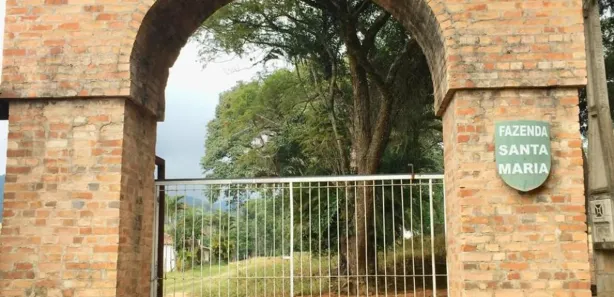 Fazenda / Sítio / Chácara com 8 Quartos para alugar, 700m² no , Cabreúva