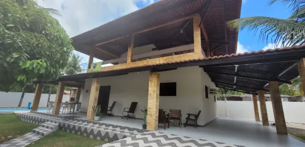 Sobrado com 3 Quartos à venda, 280m² no Carapibus, Conde