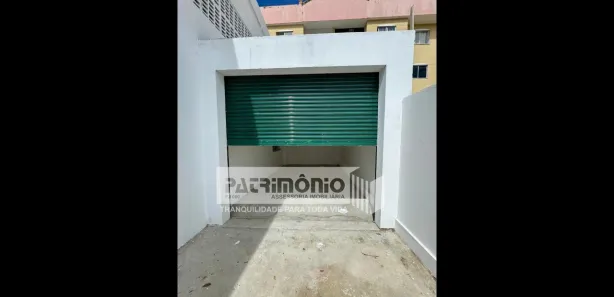 Galpão / Depósito / Armazém para alugar, 450m² no Farolândia, Aracaju