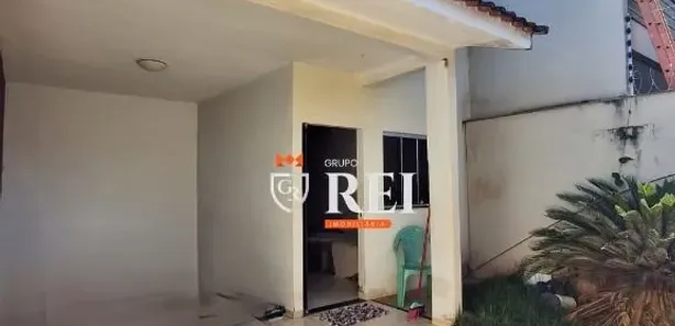 Sobrado com 2 Quartos à venda, 110m² no Medeiros, Rio Verde