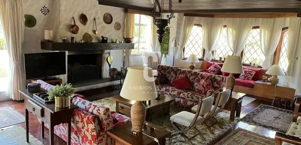Casa de Condomínio com 6 Quartos para venda ou aluguel, 1011m² no Residencial Jardim Véu das Noivas, Campos do Jordão