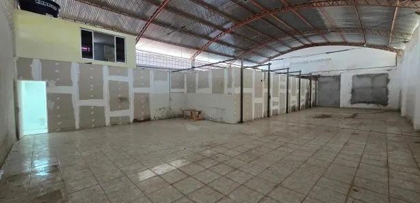 Galpão / Depósito / Armazém para alugar, 375m² no Planalto Boa Esperança, João Pessoa