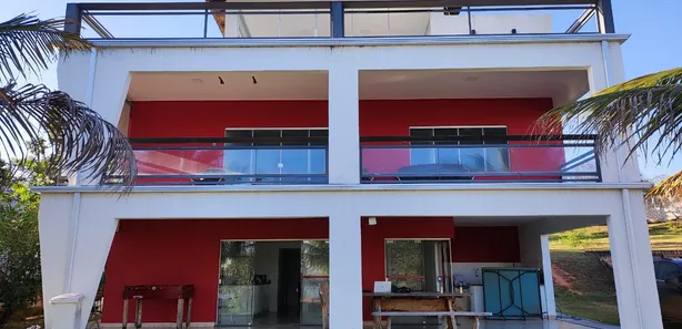 Fazenda / Sítio / Chácara com 7 Quartos à venda, 550m² no Taguatinga Centro, Brasília