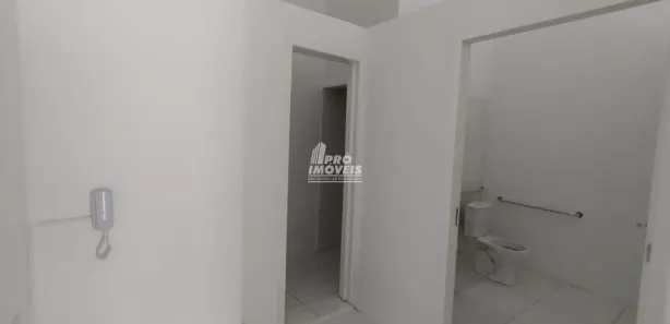 Loja / Salão / Ponto Comercial com 1 Quarto para venda ou aluguel, 60m² no Centro, Santa Maria