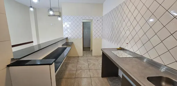 Loja / Salão / Ponto Comercial à venda, 28m² no Vila Nova, Cabo Frio