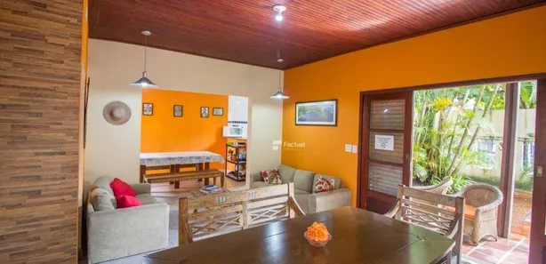 Hotel / Motel / Pousada com 21 Quartos à venda, 553m² no Enseada, Guarujá