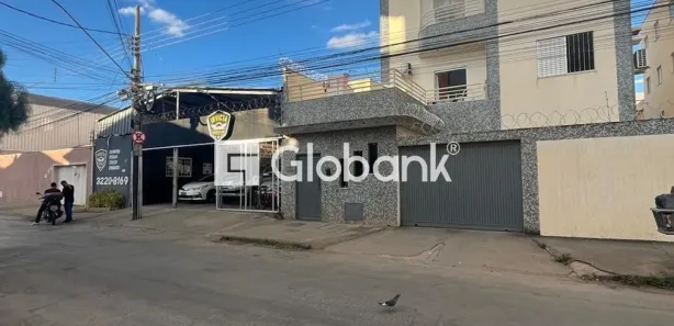 Apartamento com 3 Quartos para venda ou aluguel, 100m² no São José, Montes Claros