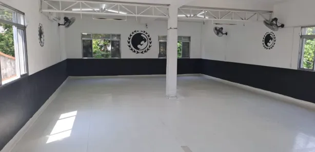 Loja / Salão / Ponto Comercial à venda, 238m² no Centro, Cotia