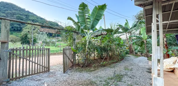 Fazenda / Sítio / Chácara com 3 Quartos à venda, 3000m² no , Antonina