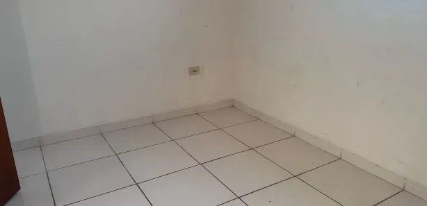 Casa de Condomínio com 2 Quartos para alugar, 55m² no Melvi, Praia Grande