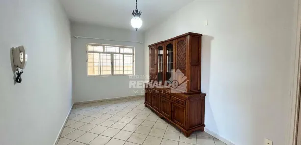 Casa com 3 Quartos para alugar, 250m² no Jardim México, Itatiba