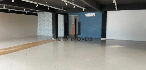 Loja / Salão / Ponto Comercial para alugar, 180m² no Fazenda Castelo, Resende