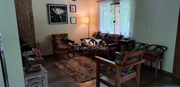 Fazenda / Sítio / Chácara com 4 Quartos à venda, 185m² no Paty do Alferes, Paty do Alferes