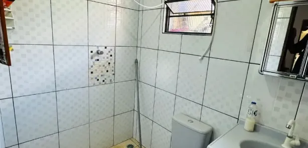 Fazenda / Sítio / Chácara com 2 Quartos à venda, 4000m² no , Mairinque