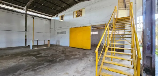Galpão / Depósito / Armazém à venda, 1372m² no Vila da Inabi, Camaragibe