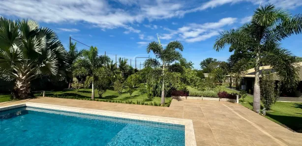 Fazenda / Sítio / Chácara com 4 Quartos à venda, 400m² no Chácara Santa Maria, Cambé