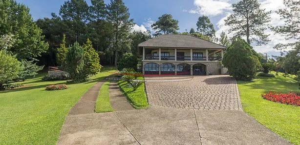 Fazenda / Sítio / Chácara com 4 Quartos à venda, 1140m² no Botiatuba, Almirante Tamandaré