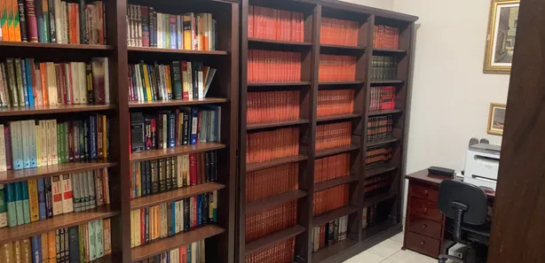 Loja / Salão / Ponto Comercial com 3 Quartos à venda, 104m² no Centro, Jacareí