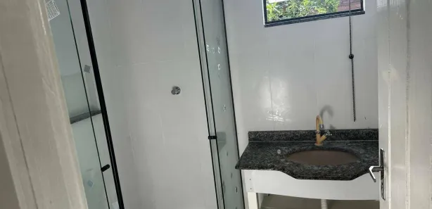 Casa de Condomínio com 2 Quartos para alugar, 75m² no São Cristovão, Penha