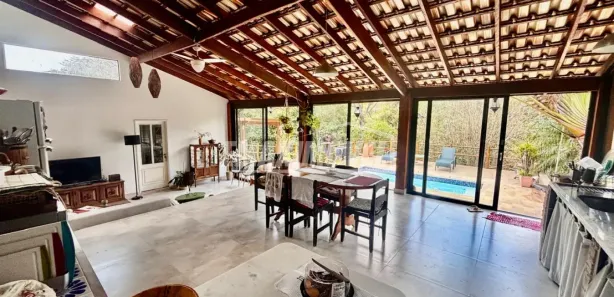 Fazenda / Sítio / Chácara com 2 Quartos à venda, 176m² no Saboó, São Roque