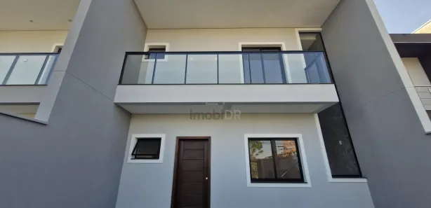 Sobrado com 3 Quartos à venda, 136m² no Itacolomi, Balneário Piçarras