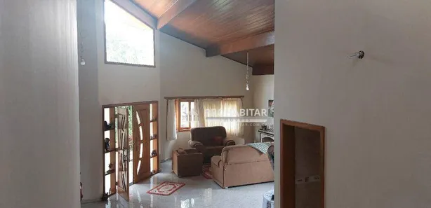 Sobrado com 3 Quartos à venda, 350m² no Loteamento Chacaras Embu-Guacu, Embu-Guaçu
