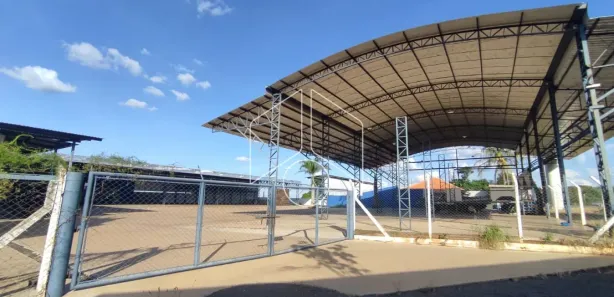 Galpão / Depósito / Armazém à venda, 4600m² no Jóquei Clube, Marília