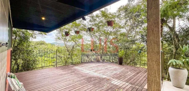 Casa de Condomínio com 5 Quartos para alugar, 401m² no Vila Progresso, Niterói