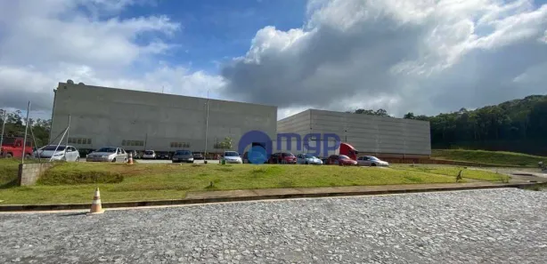 Galpão / Depósito / Armazém para alugar, 2500m² no Itararé, Embu-Guaçu