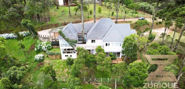 Casa de Condomínio com 3 Quartos à venda, 270m² no Alto da Boa Vista, Campos do Jordão