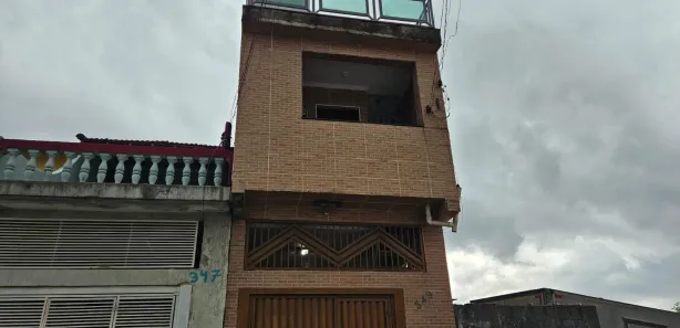 Casa de Vila com 1 Quarto para alugar, 40m² no Jardim Maria Luiza, Taboão da Serra