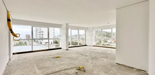 Loja / Salão / Ponto Comercial à venda, 166m² no Fazendinha, Itajaí