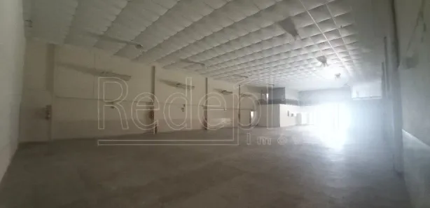 Galpão / Depósito / Armazém à venda, 890m² no Boa Sorte, Barra Mansa