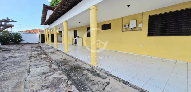 Casa com 4 Quartos à venda, 239m² no Ininga, Teresina