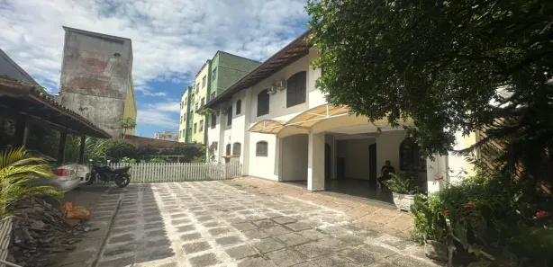 Casa com 7 Quartos à venda, 1800m² no Estância Monazítica, Serra